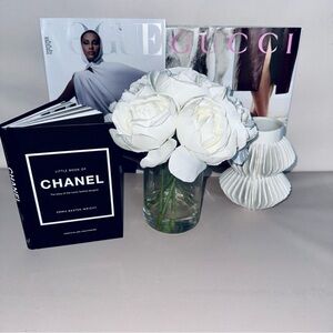 FLORAL White Artificial Rose Bouquet in Clear Vase - Home Accents